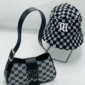 Leather bag